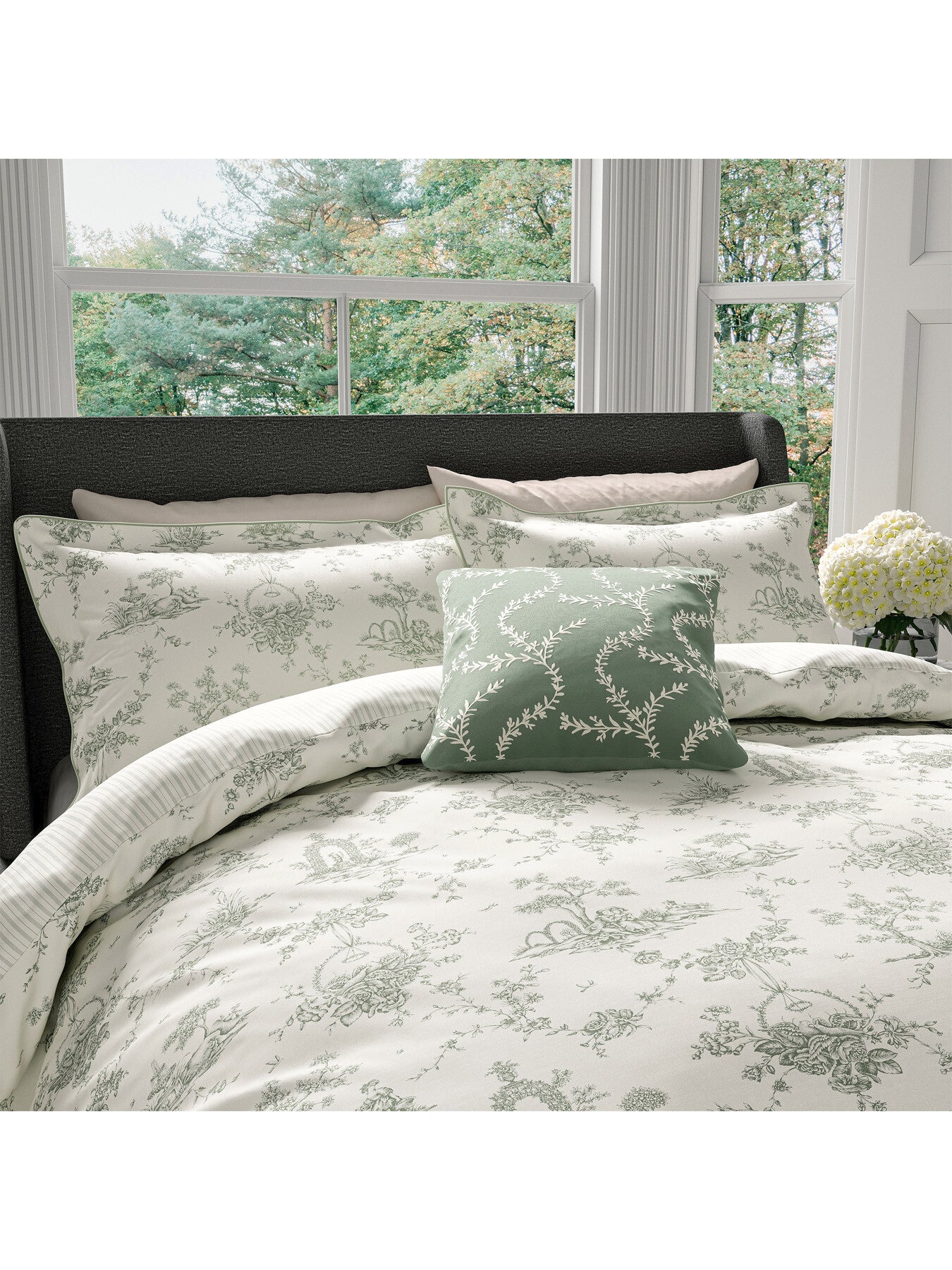 Garden of Love V&A Duvet Cover Collection
