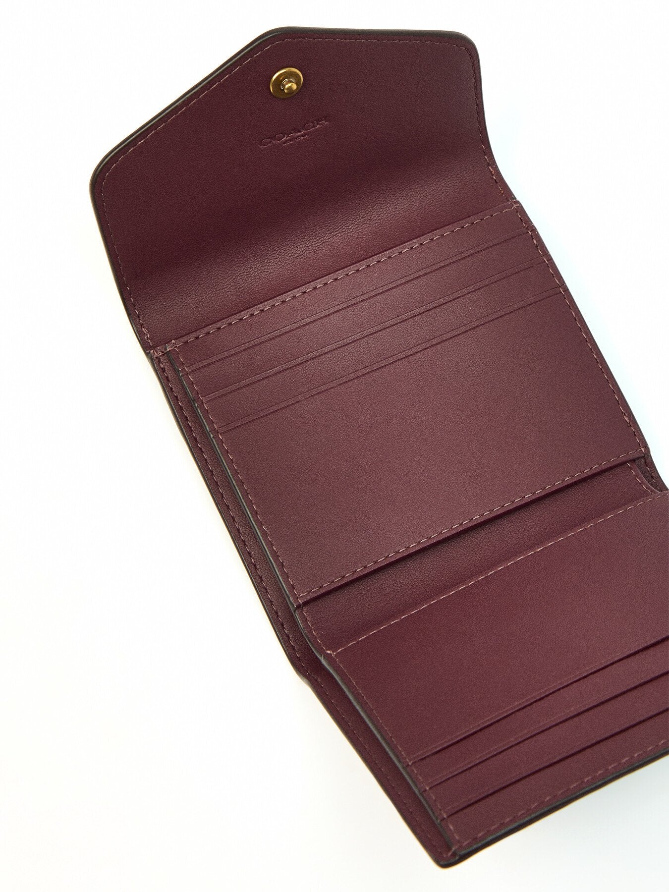 Wyn Leather Small Wallet