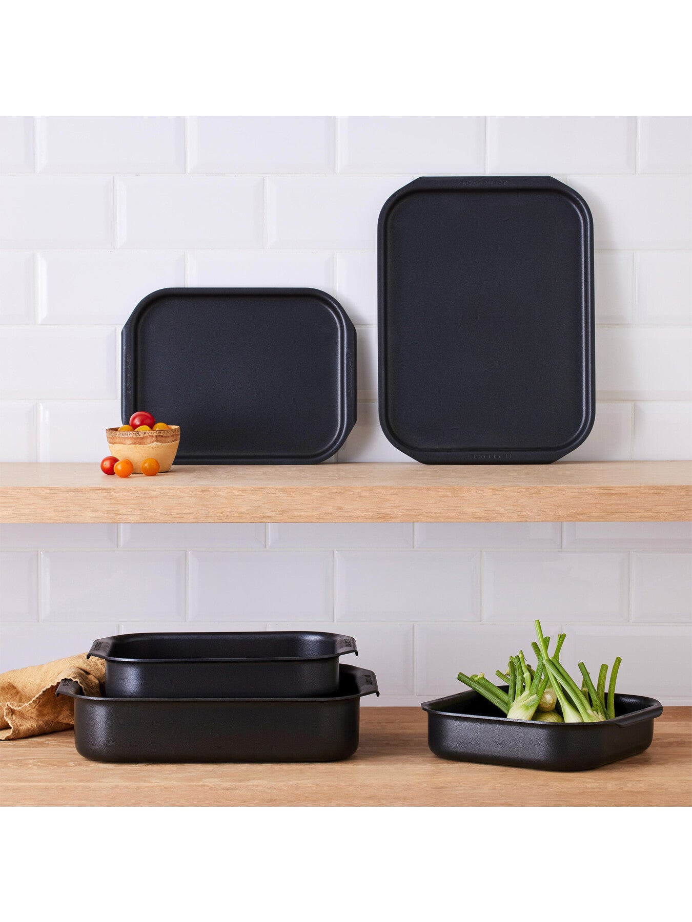 Rectangular Large Shallow Roasting Tray