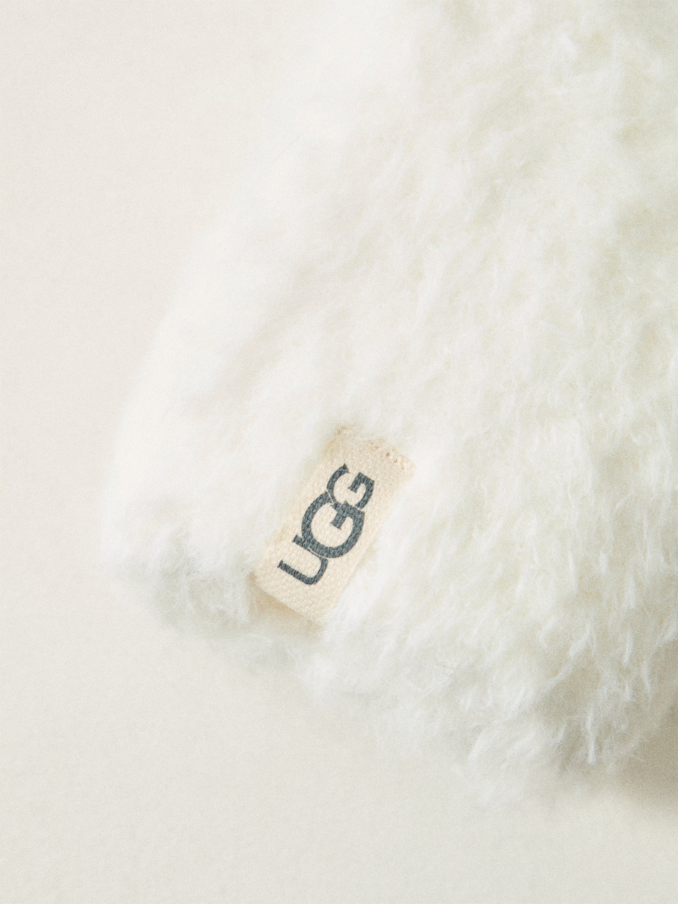 Teddi Cozy Crew Slippers Cream