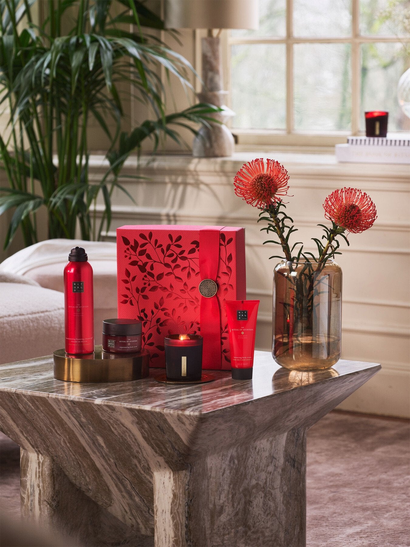 The Ritual of Ayurveda - Medium Gift Set 2024