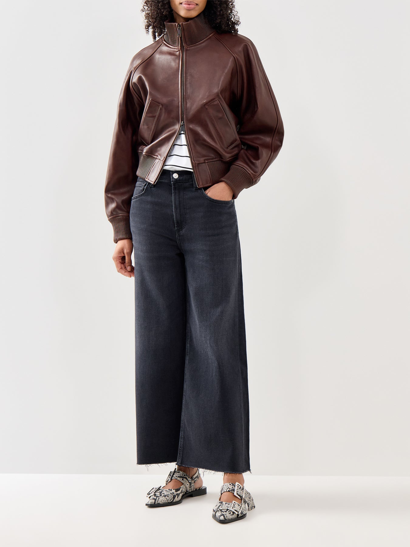 Lyra Wide Leg Crop Jeans Black