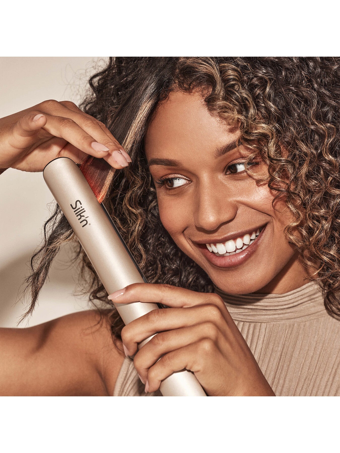 SilkyStraight Hair Straightener