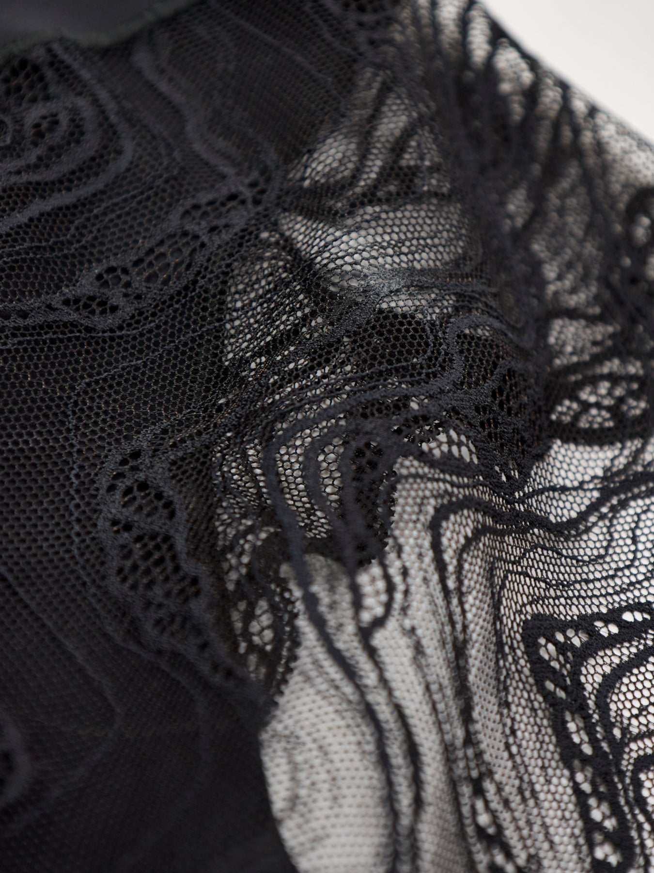 Sensual Stretch Lace Bikini