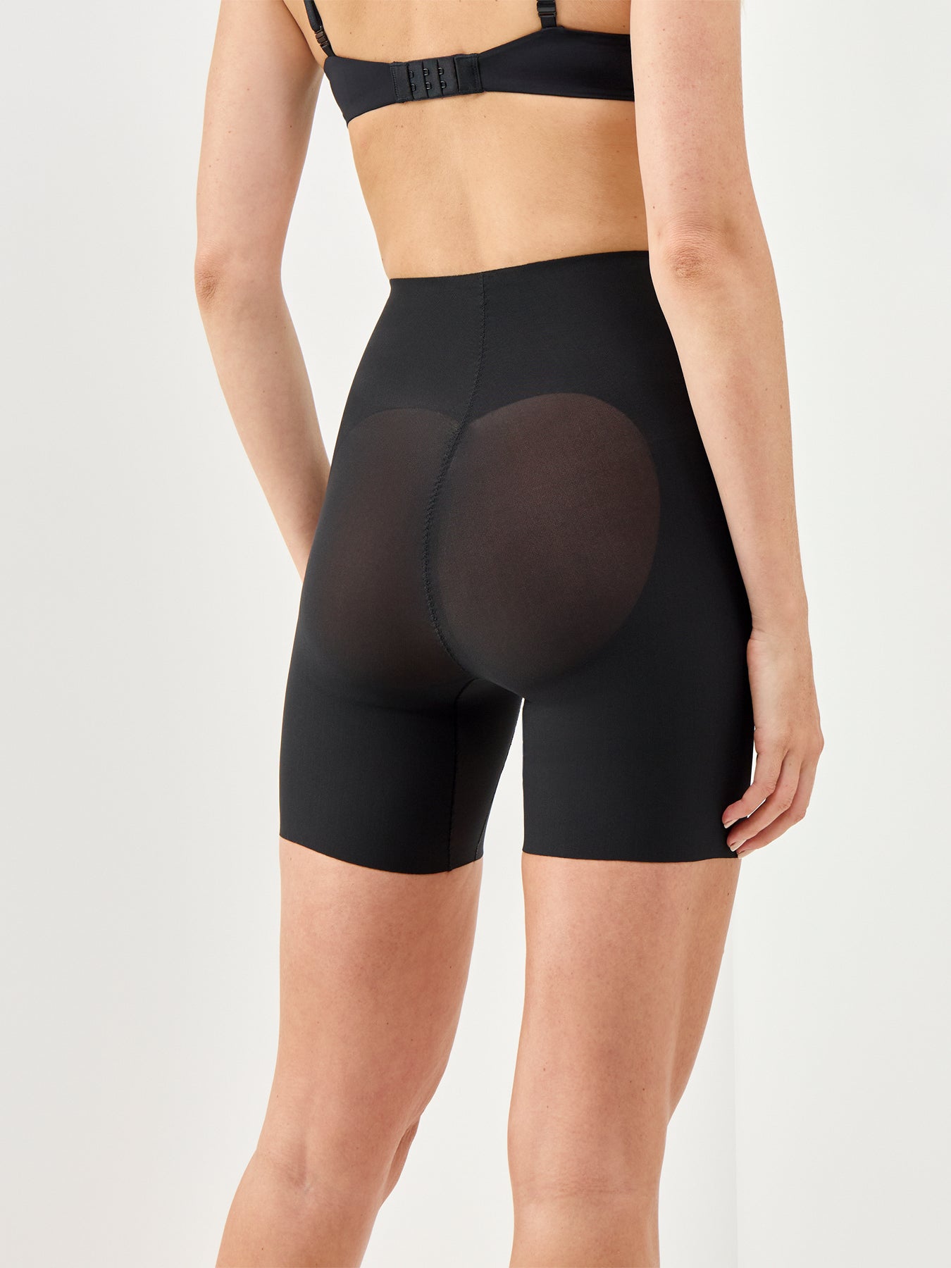 Stay Put Mesh Sculp Firm Slimmer Short