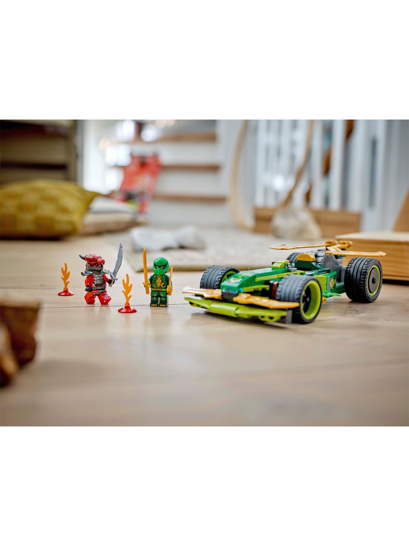 Lloyd’s Pull Back Race Car 71828