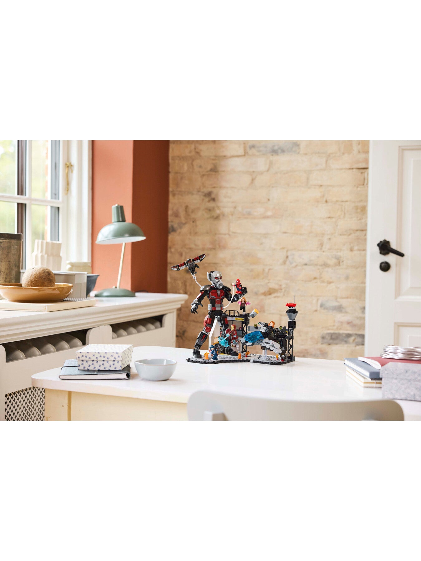 Captain America Civil War Action Battle 76314