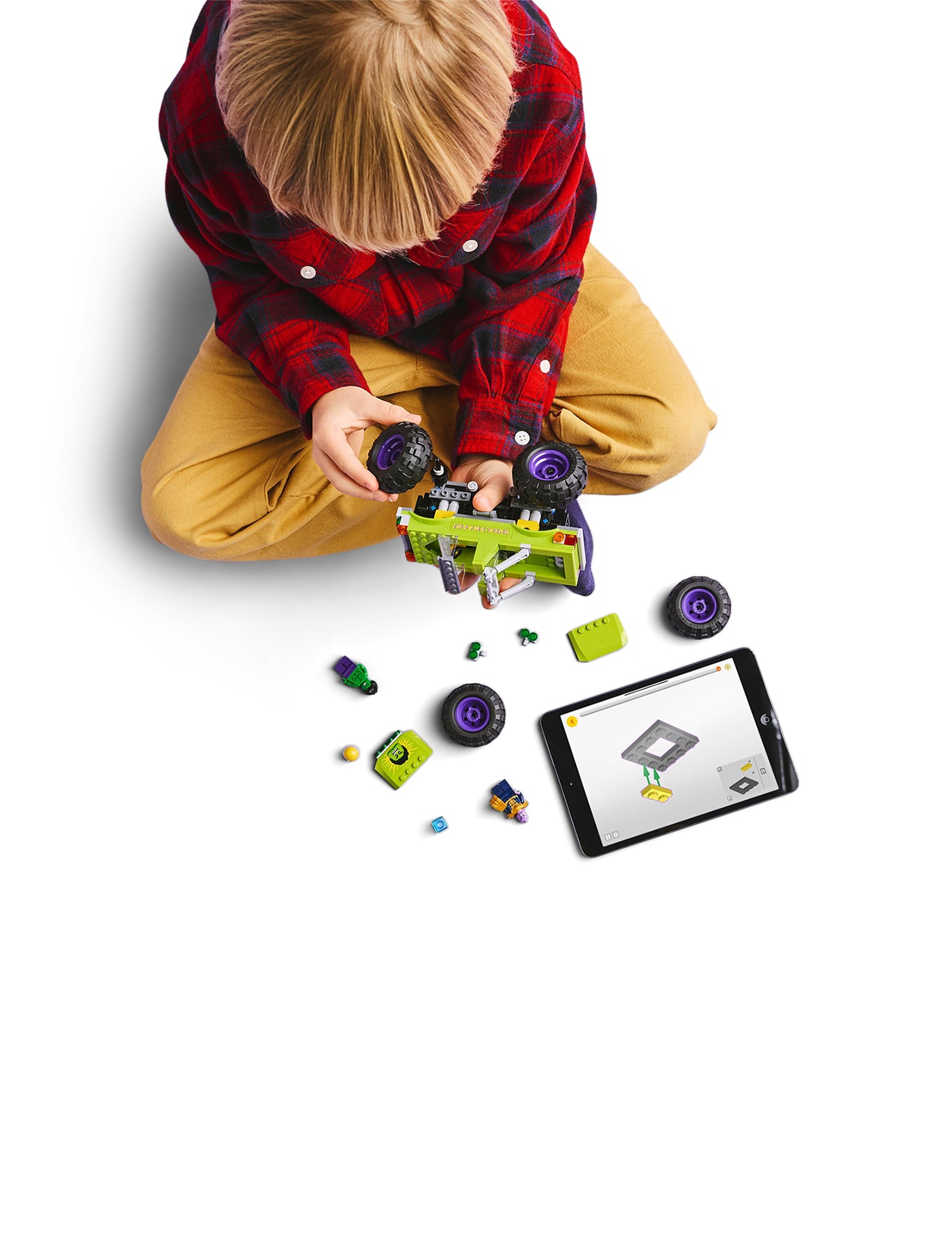 The Hulk Truck vs. Thanos 76312