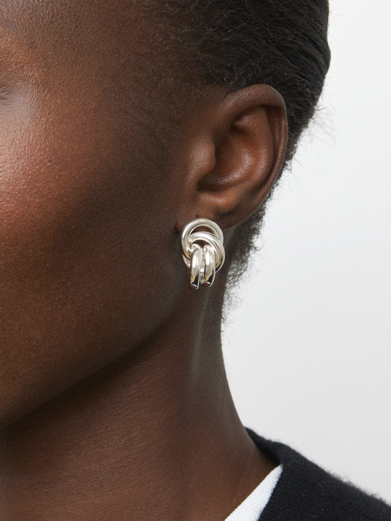 The Vera Earrings