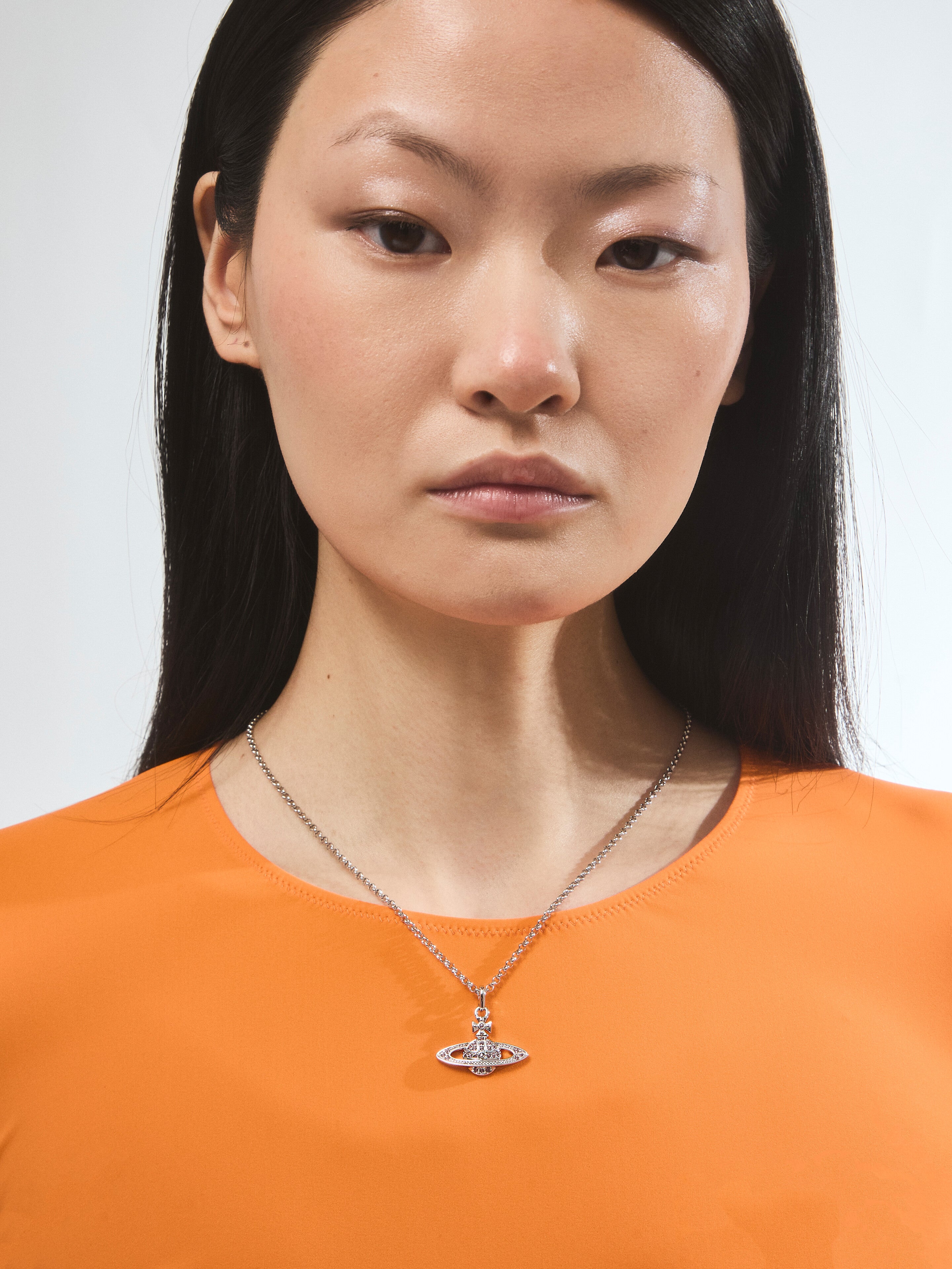 Mini Bas Relief Pendant Necklace – Fenwick