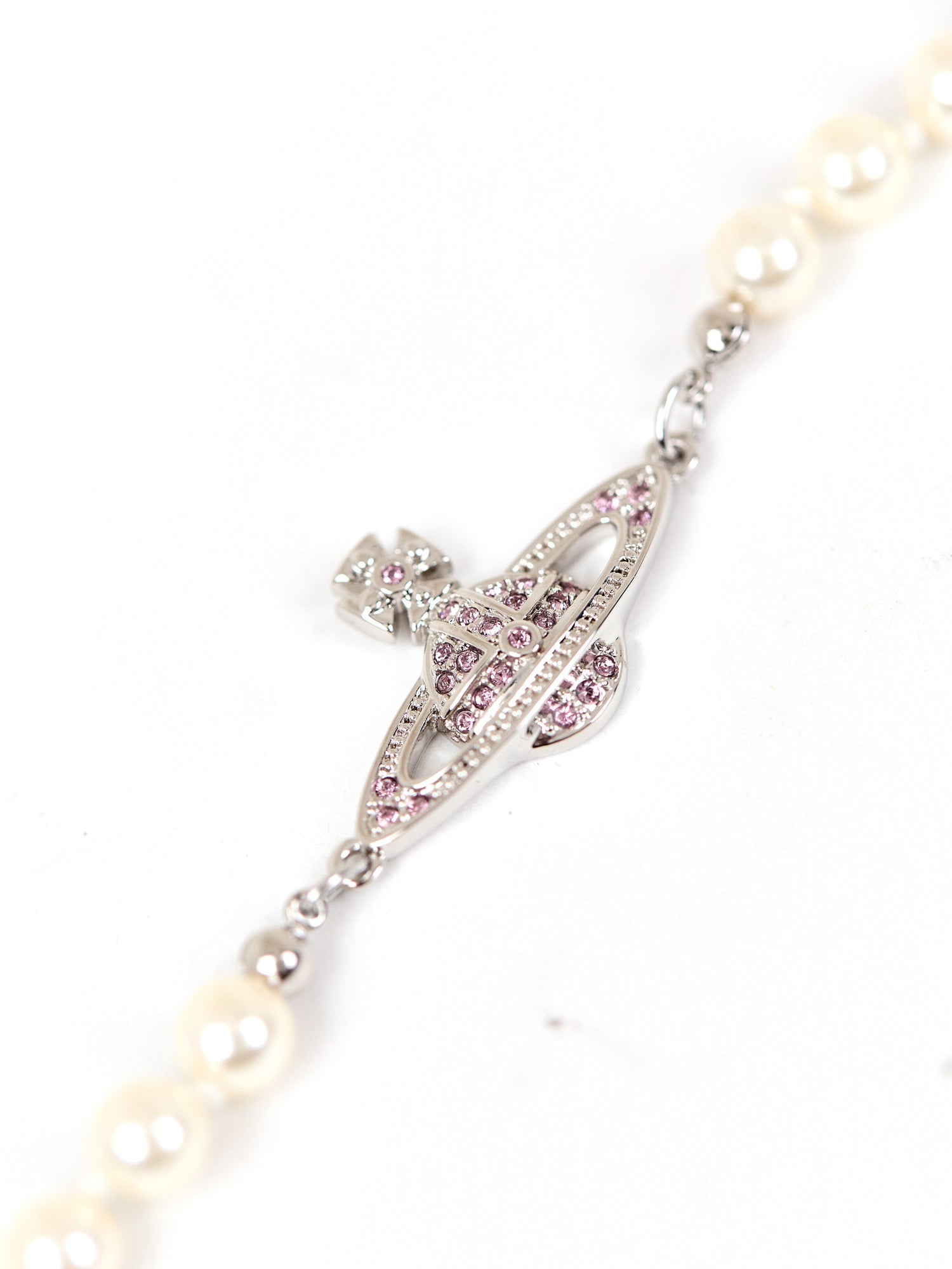 Mini Bas Relief Pearl Bracelet