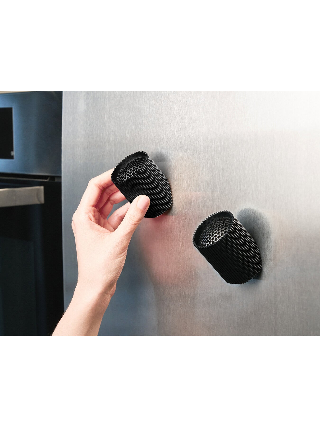 Ray Set of 2 Magnetic Bluetooth Speakers