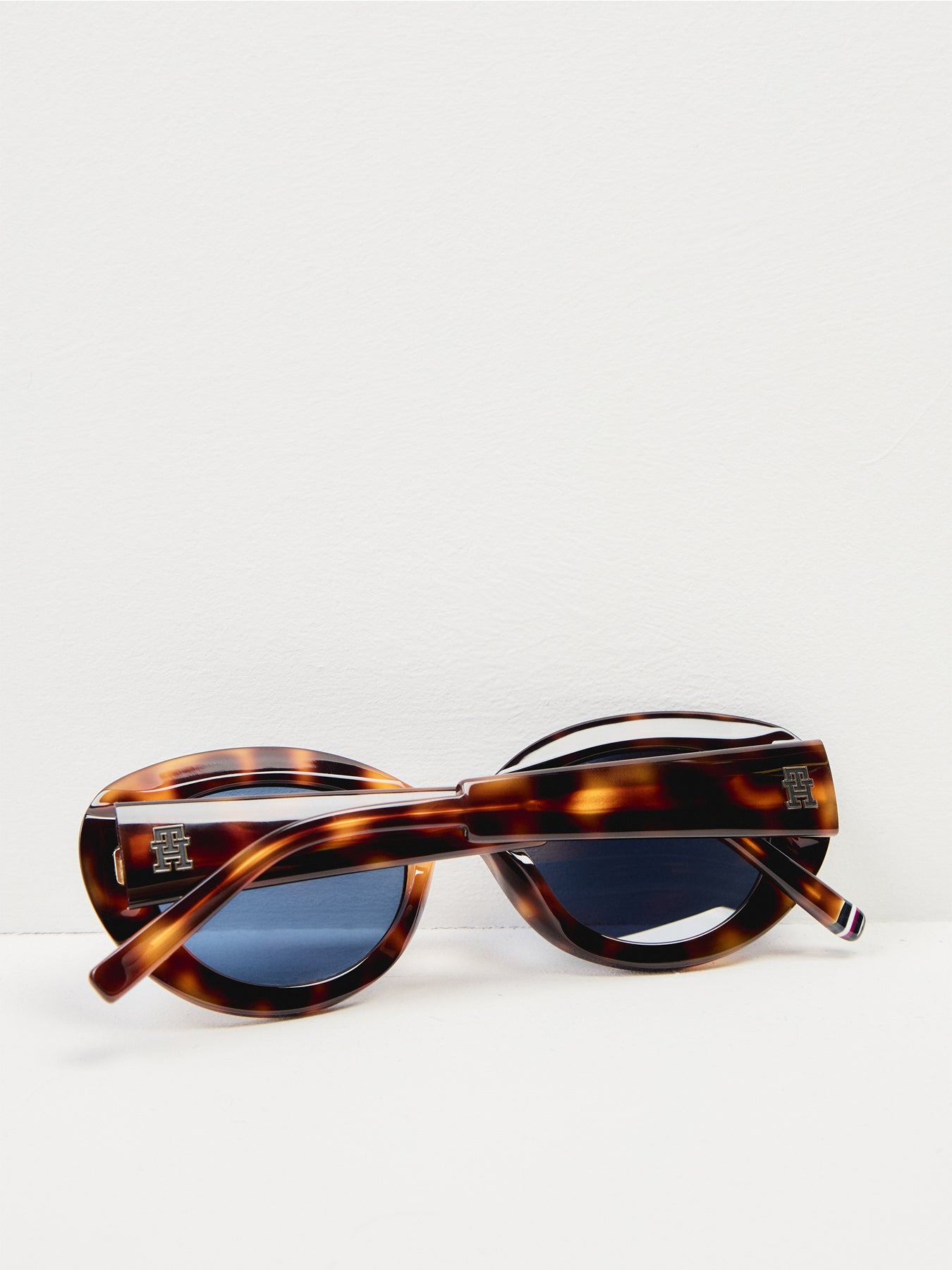 Womens Round Havana Sunglasses