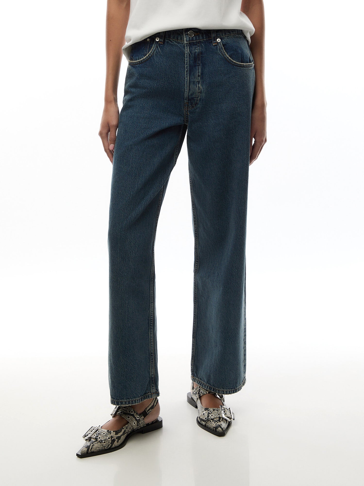 Manon Jean - Sea Blue