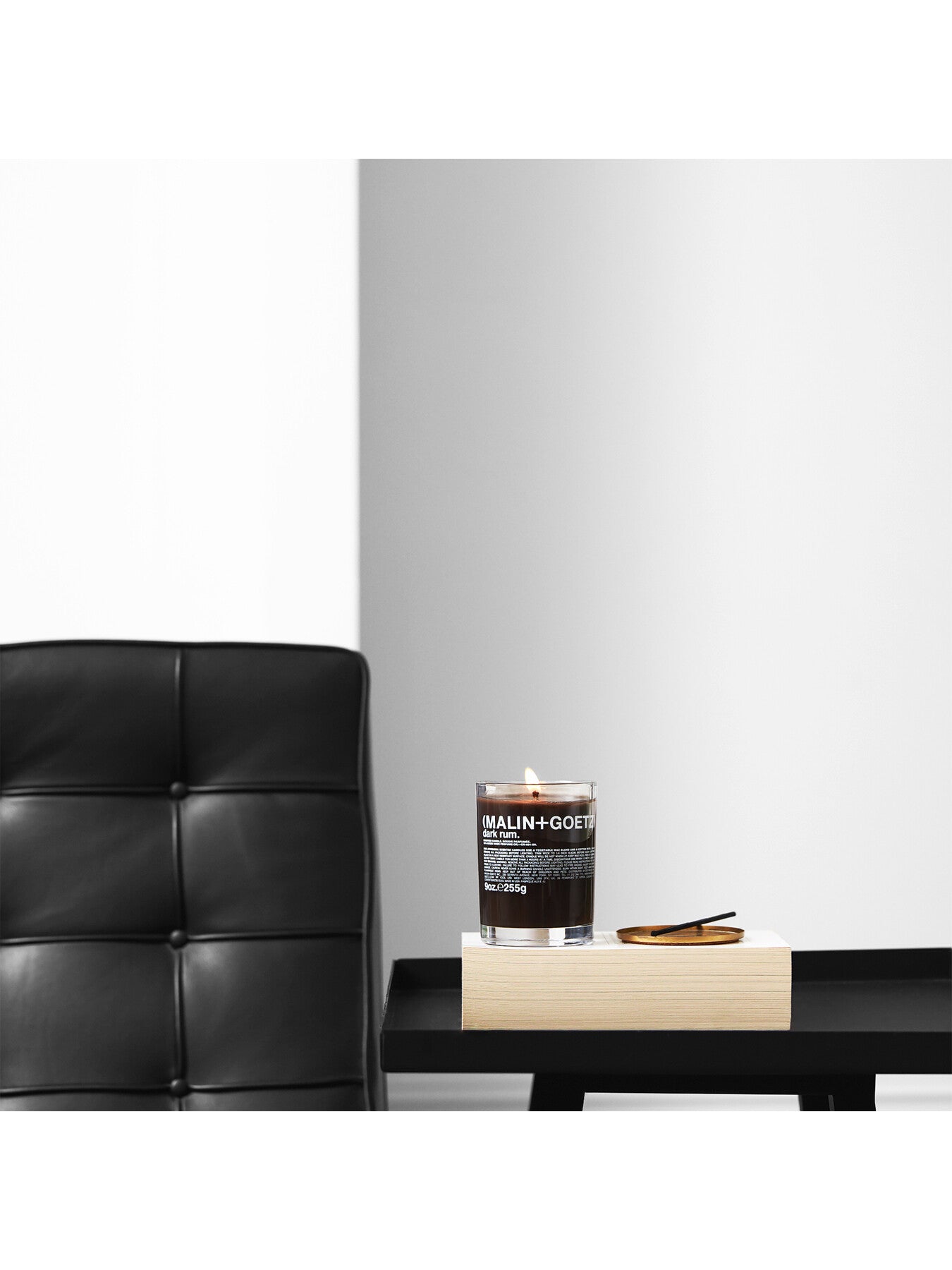 Dark Rum Candle 255g