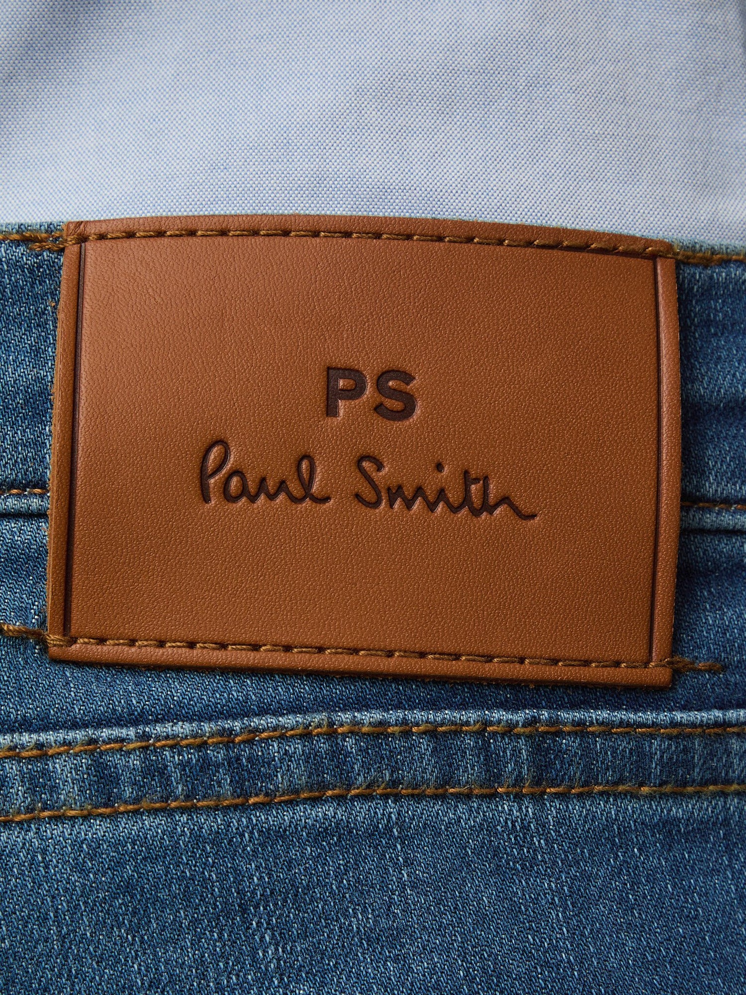 Tapered Fit Jeans Mid Wash