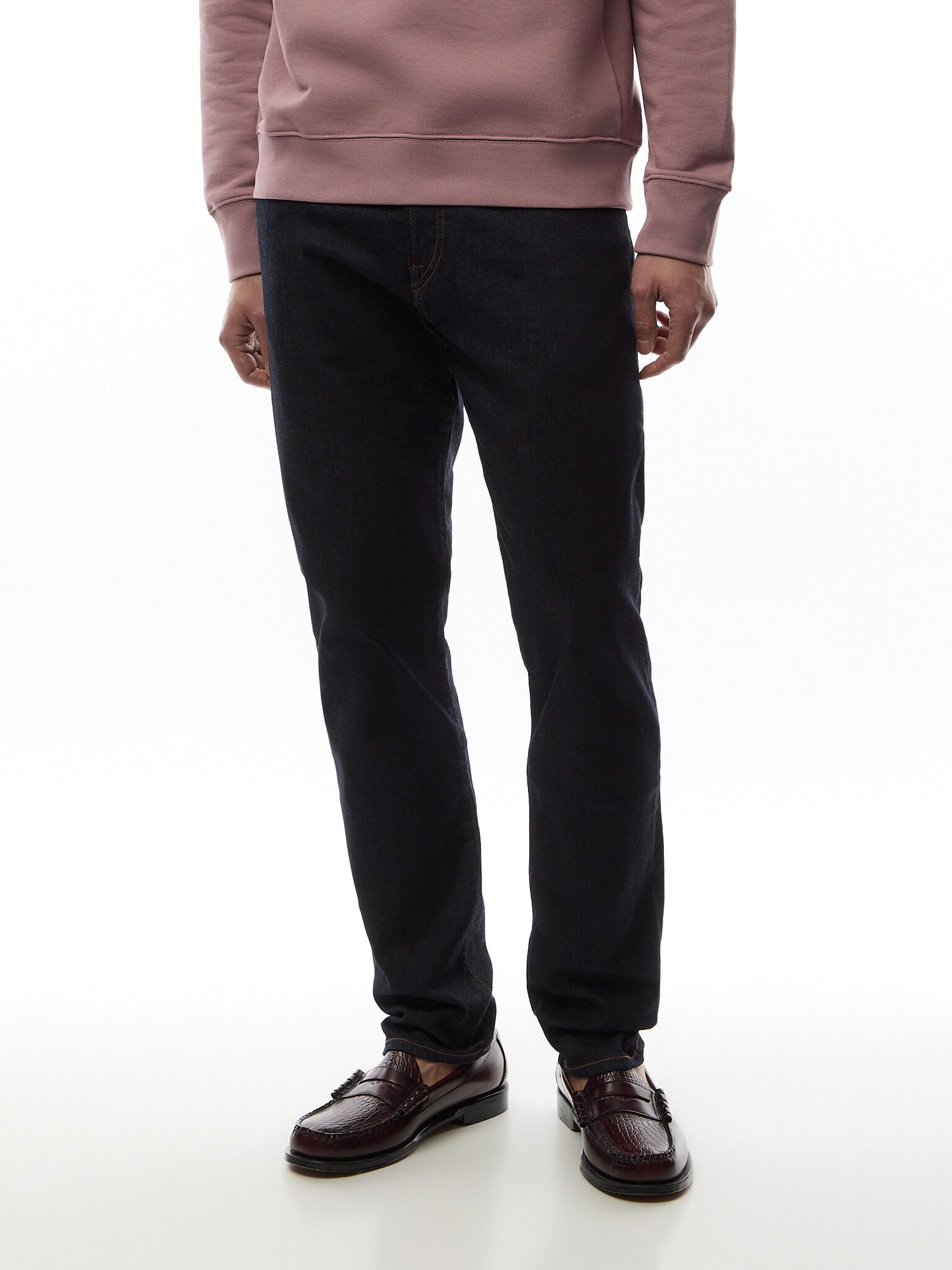 Dark Tapered Fit Jeans