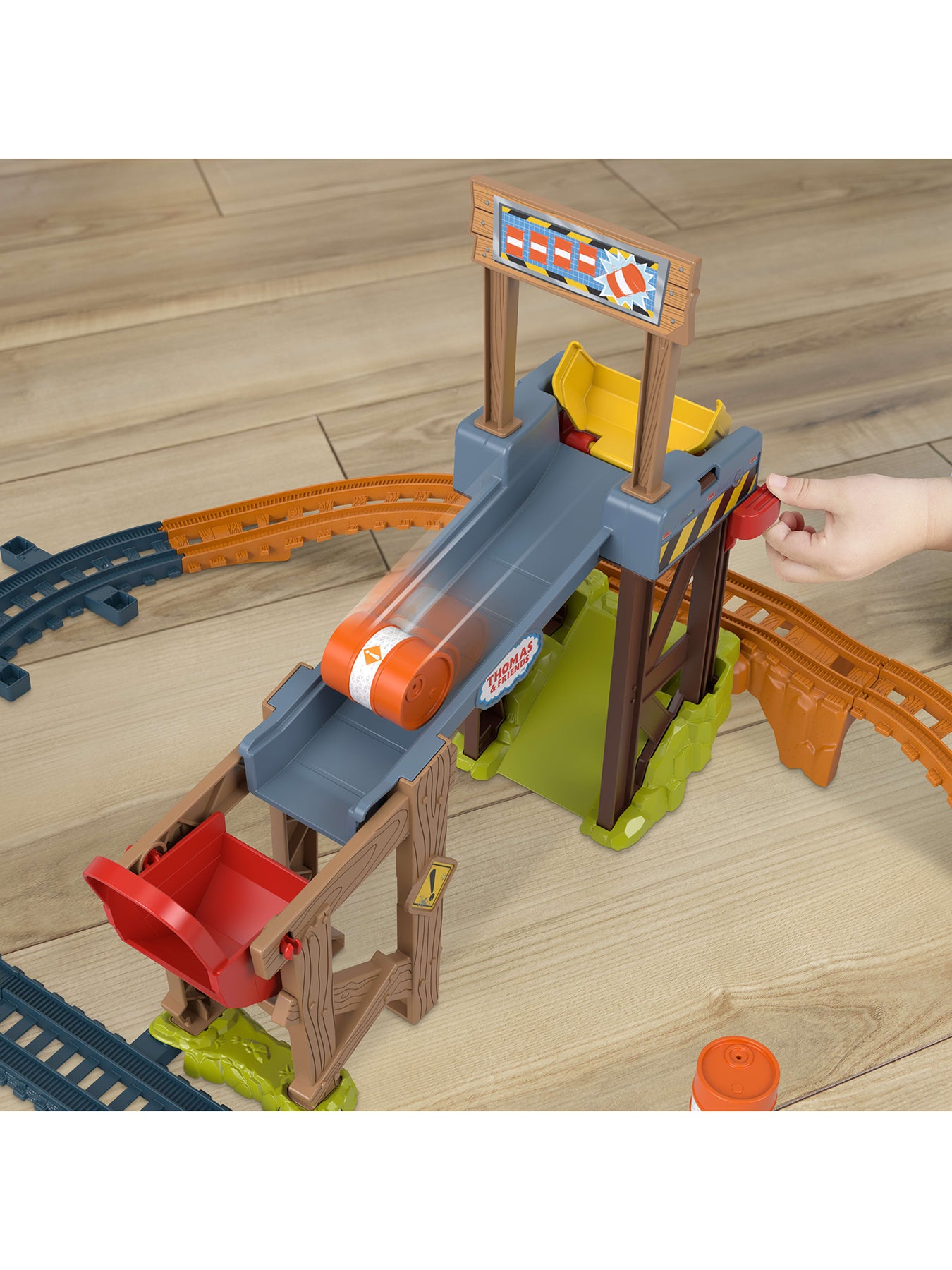 Diesel's Lift and Load Construction with Track & Cargo Set