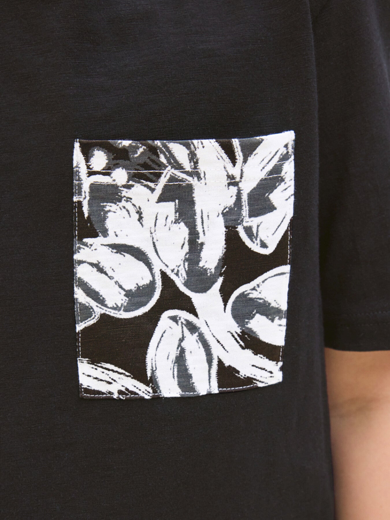 Crew Neck Printed T-Shirt