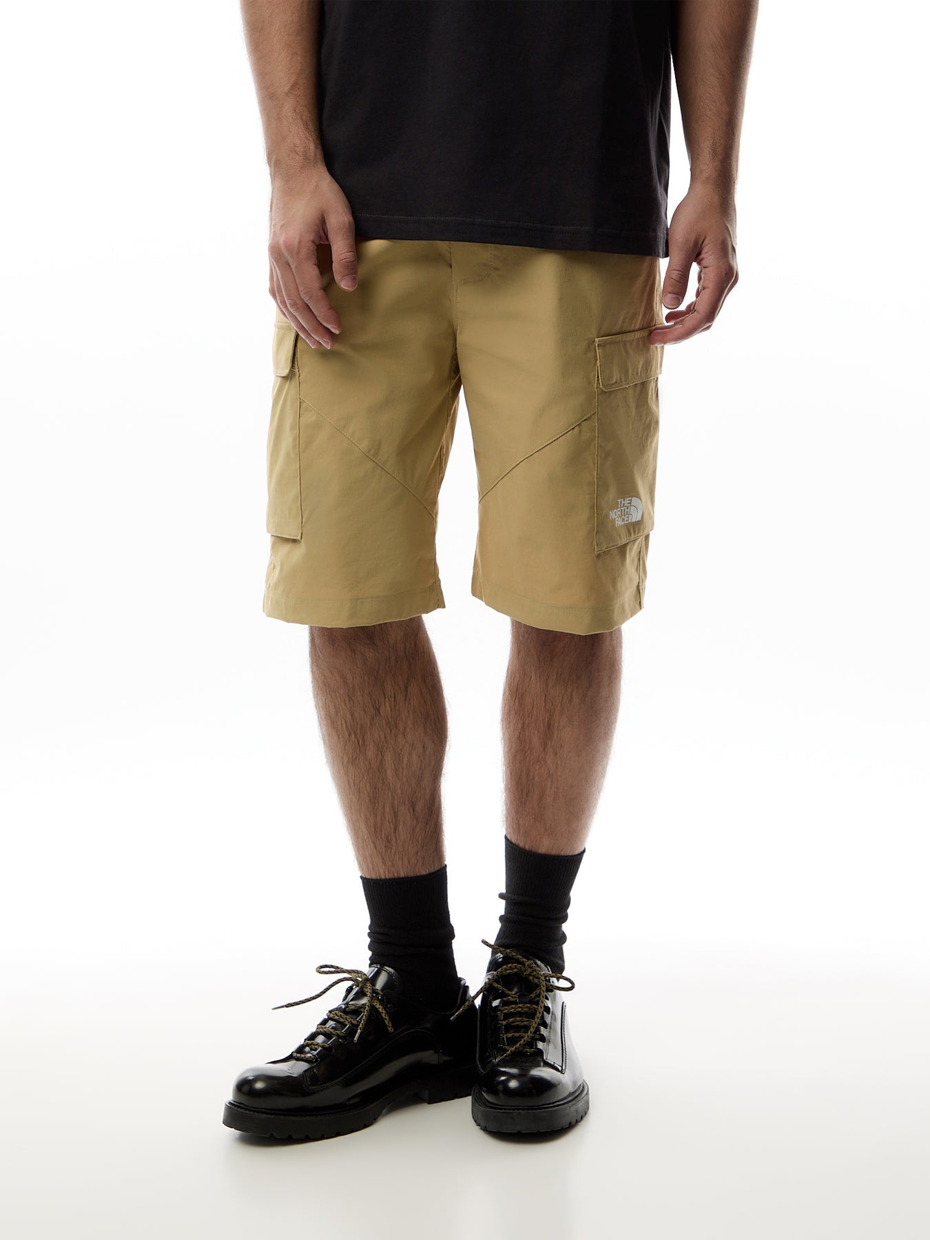Exploration Cargo Shorts