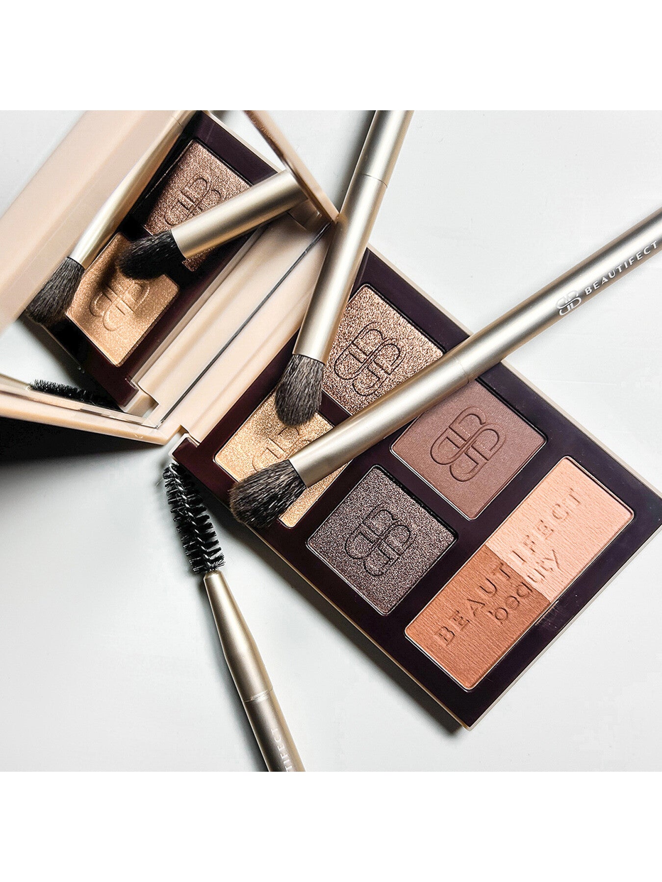 Nude Eyeshadow Palette