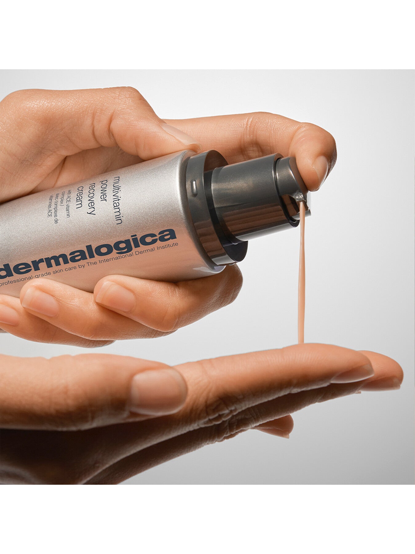 Multivitamin Power Recovery Cream