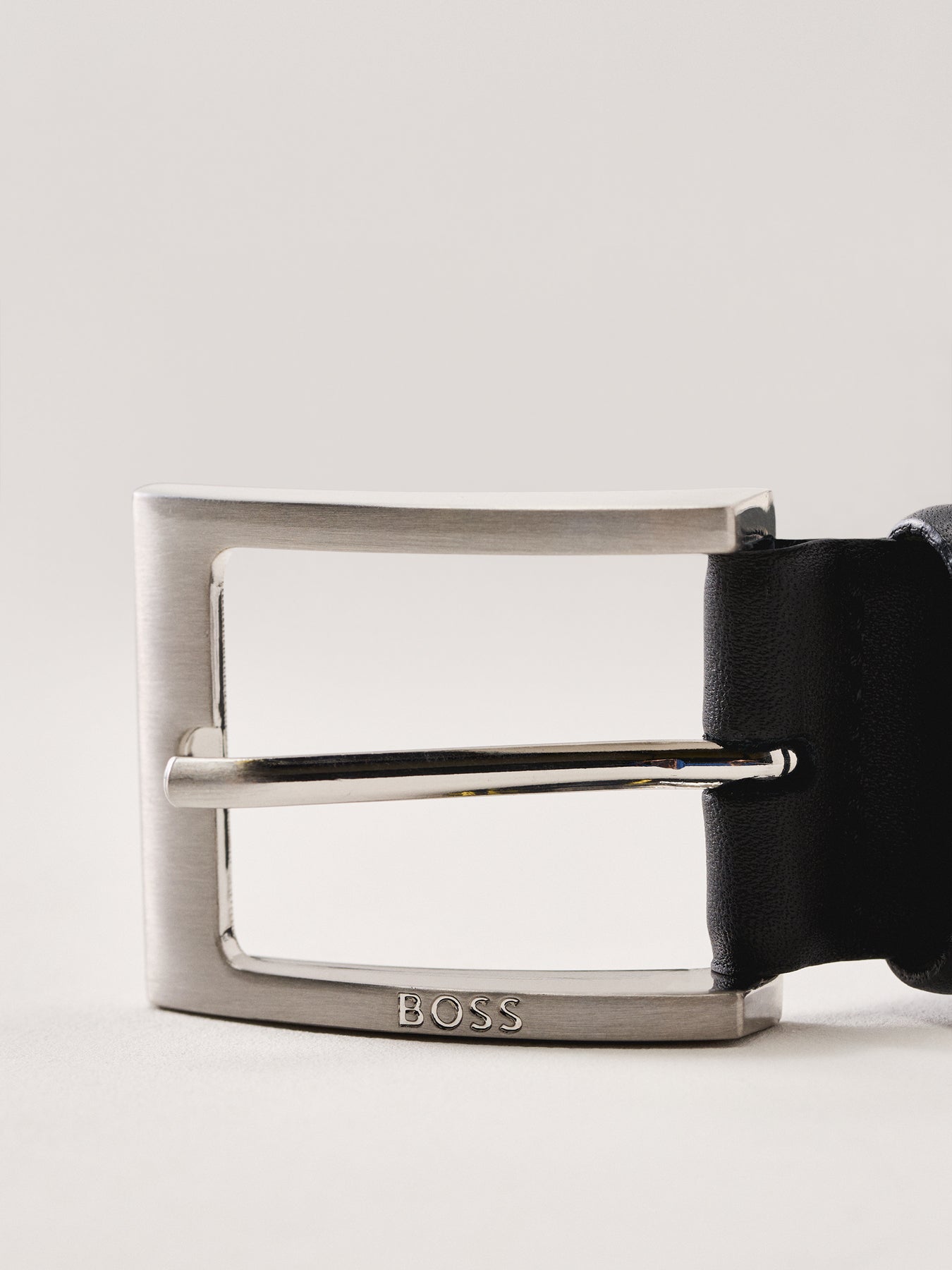 Barnabie Leather Belt Black