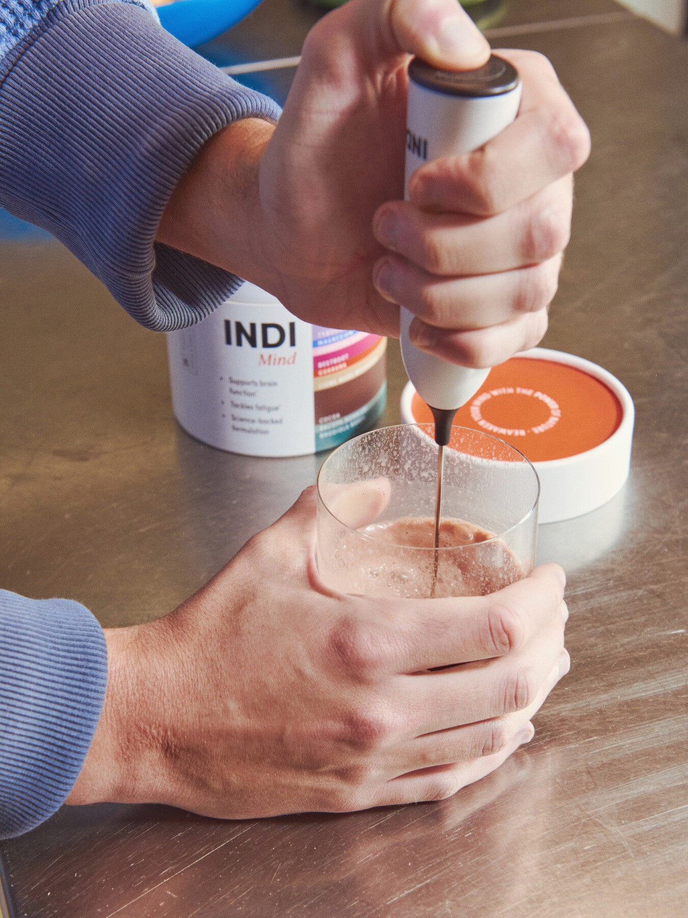 Electric handheld mixer