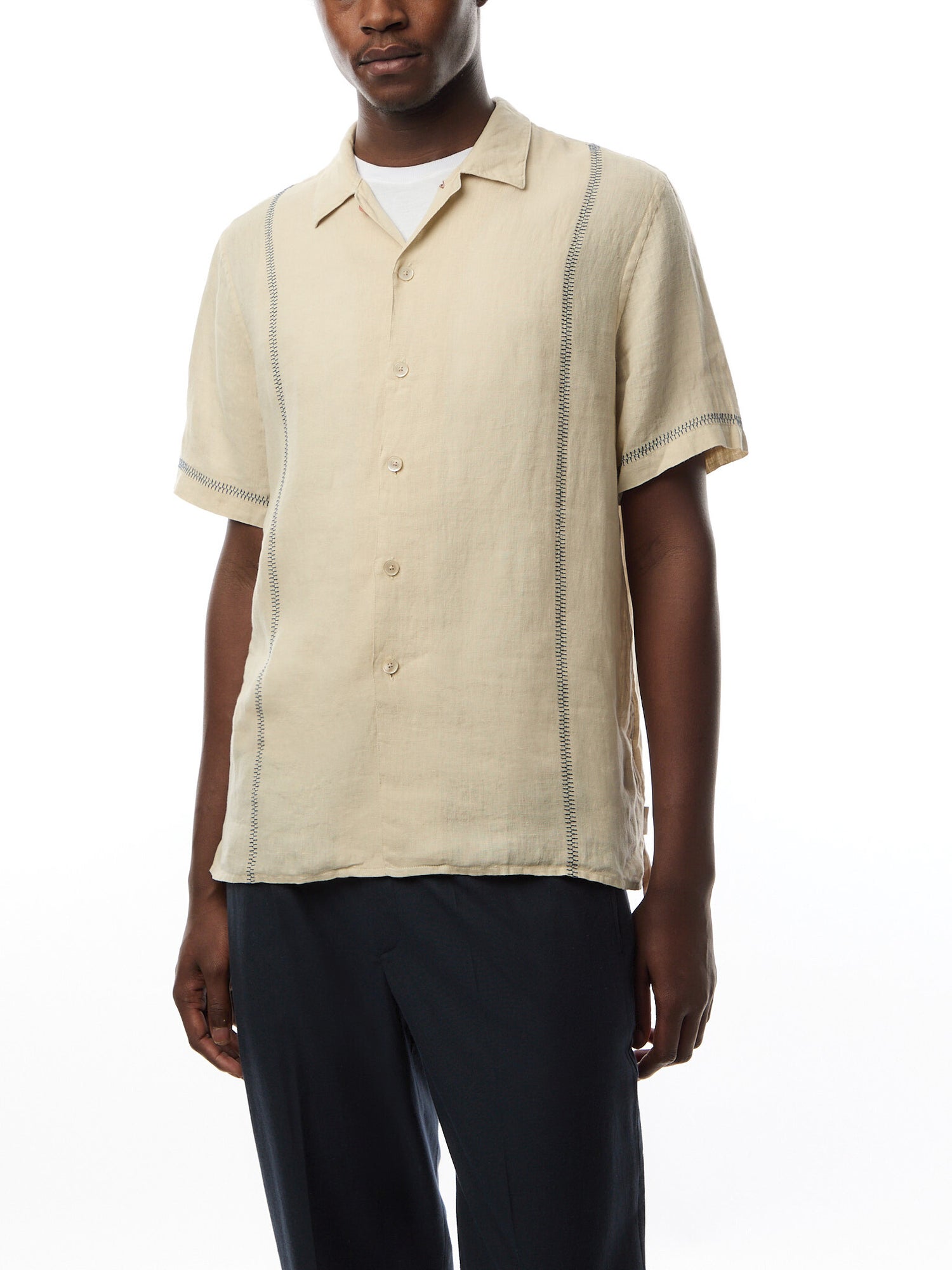 Linen Open Collar S/S Imbroided Shirt