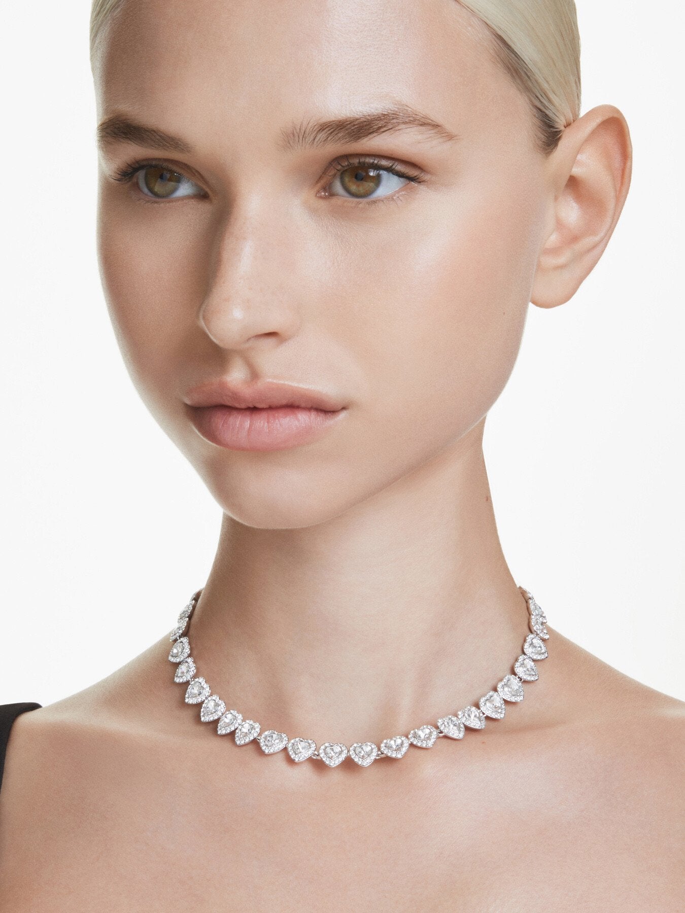 Ariana Grande x Swarovski Angelic Heart Choker Necklace – Fenwick