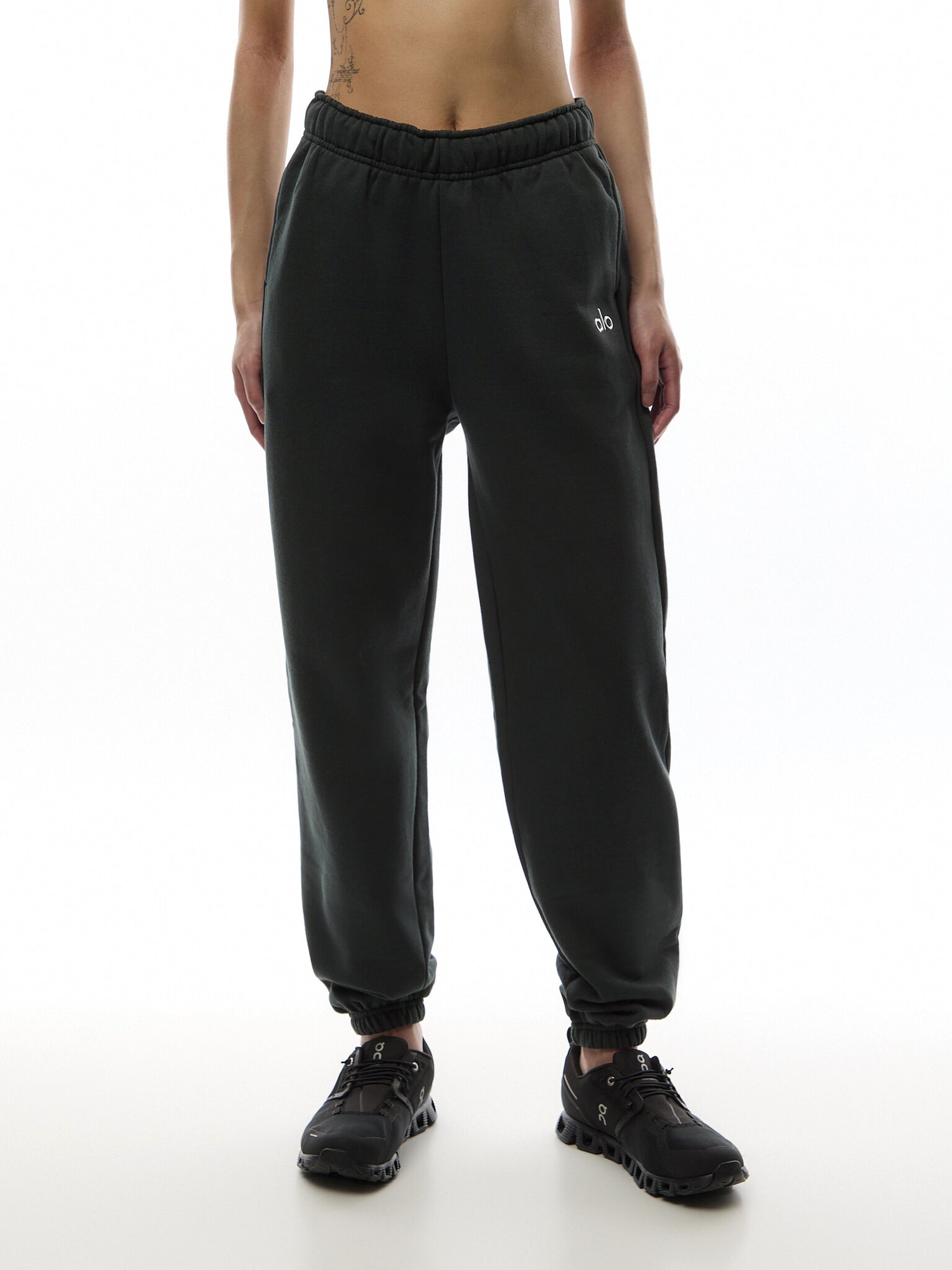 Accolade Sweatpant
