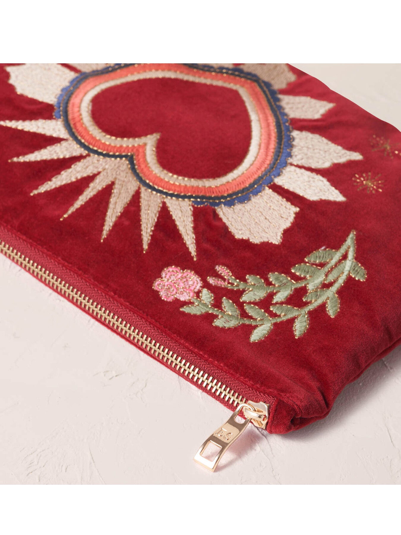 Velvet Travel Pouch, Enchanted Heart Red | Elizabeth Scarlett