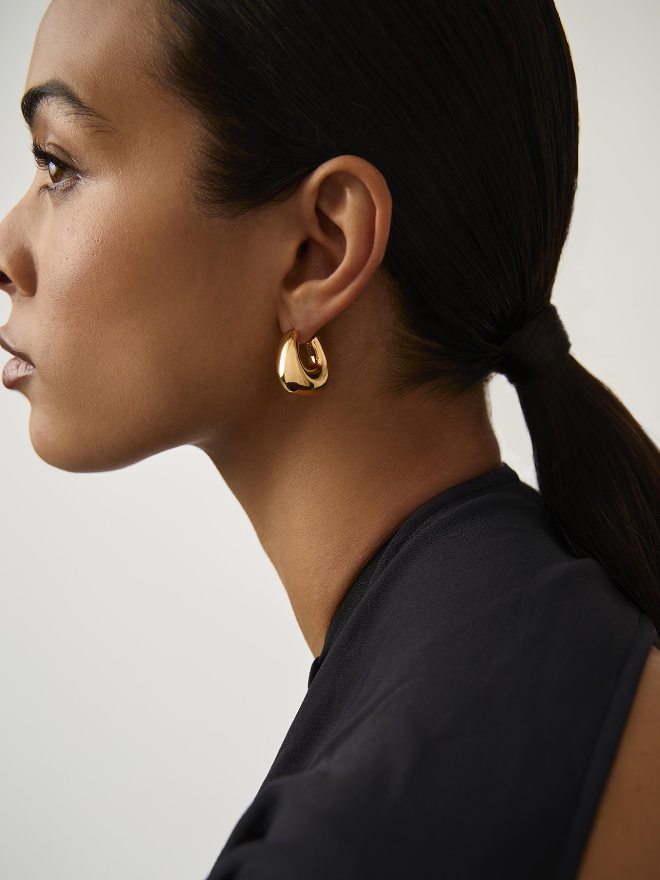 Sculptural Chubby Small Hoop Earrings Gold