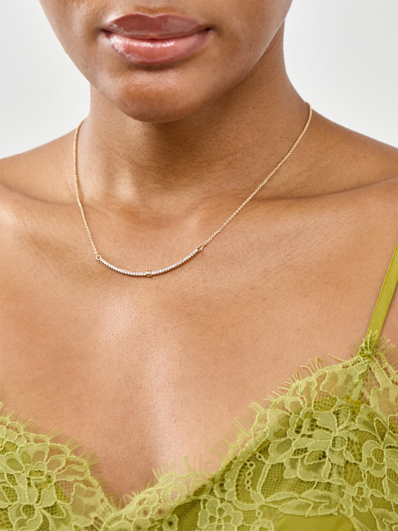 Pavé Frontal Necklace Gold