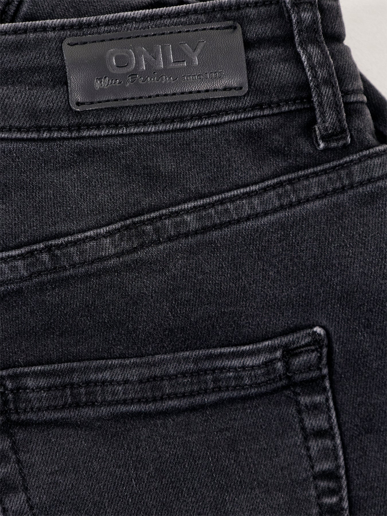 Blush Mid Waist Skinny Jeans Black