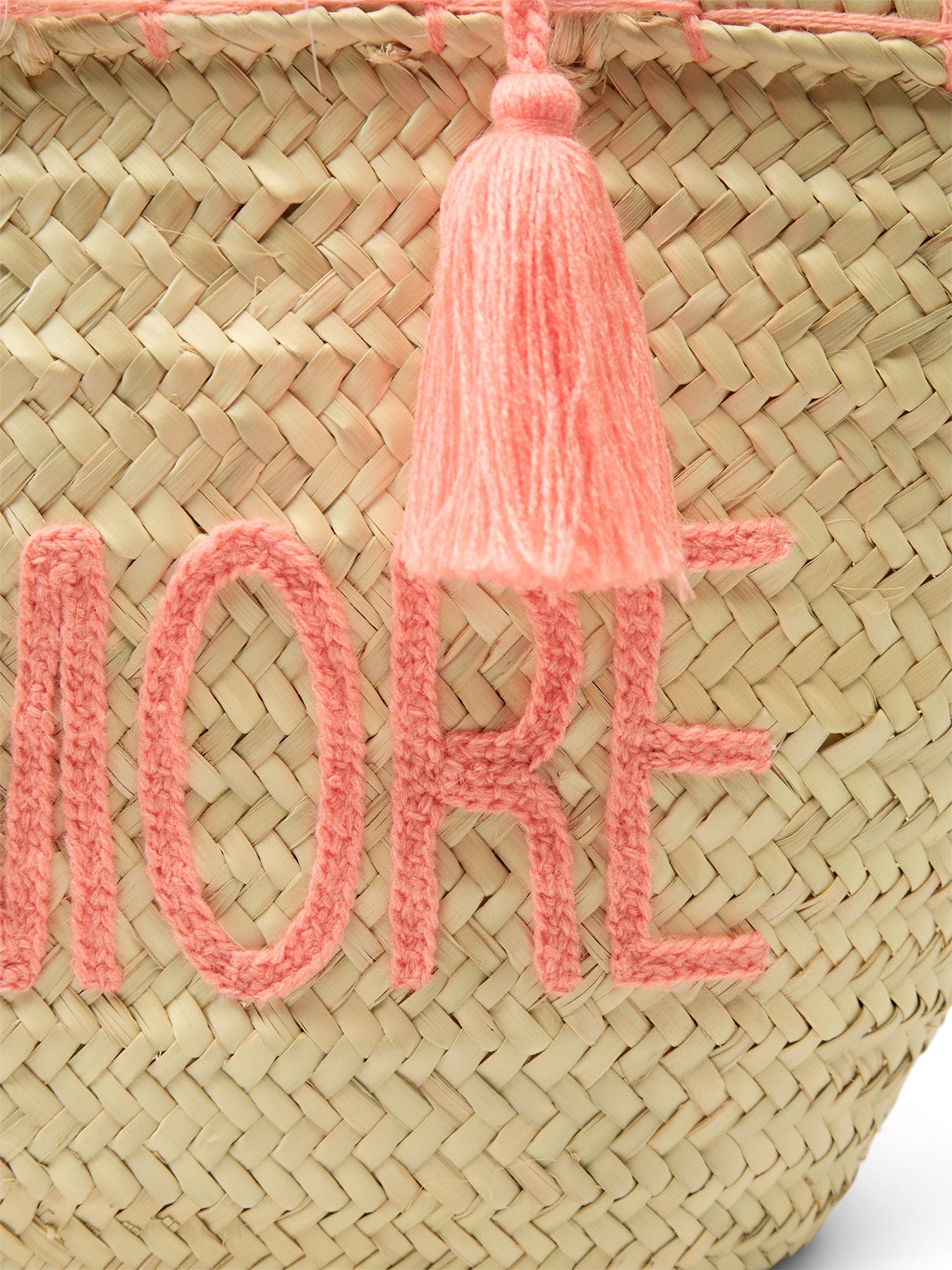 Amore Slogan Basket