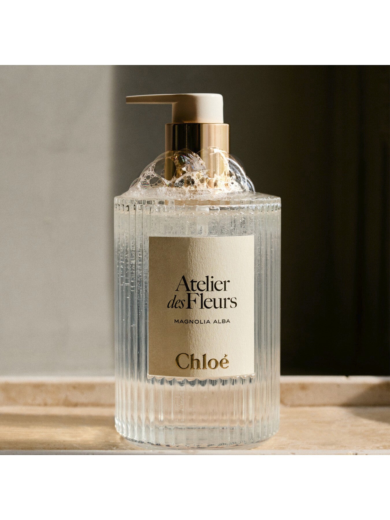 Chloé Atelier des Fleurs Magnolia Alba Perfumed Shower Gel, 300ml