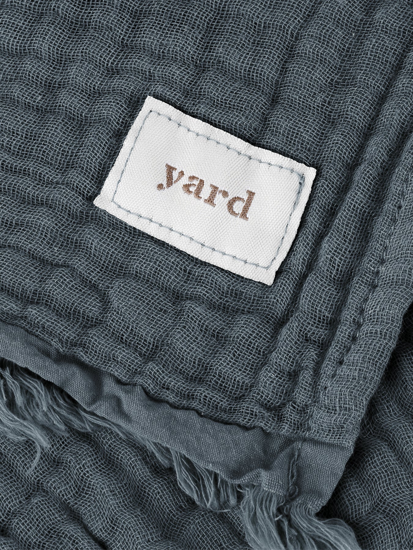 Lark Throw 180cm x 130cm