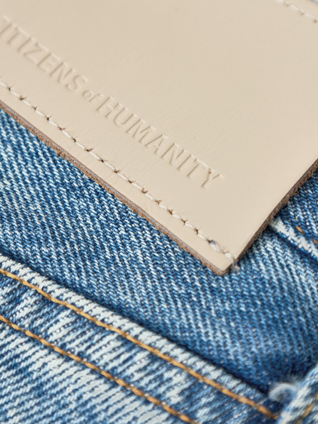 Miro Relaxed Mid-Rise Jeans Blue