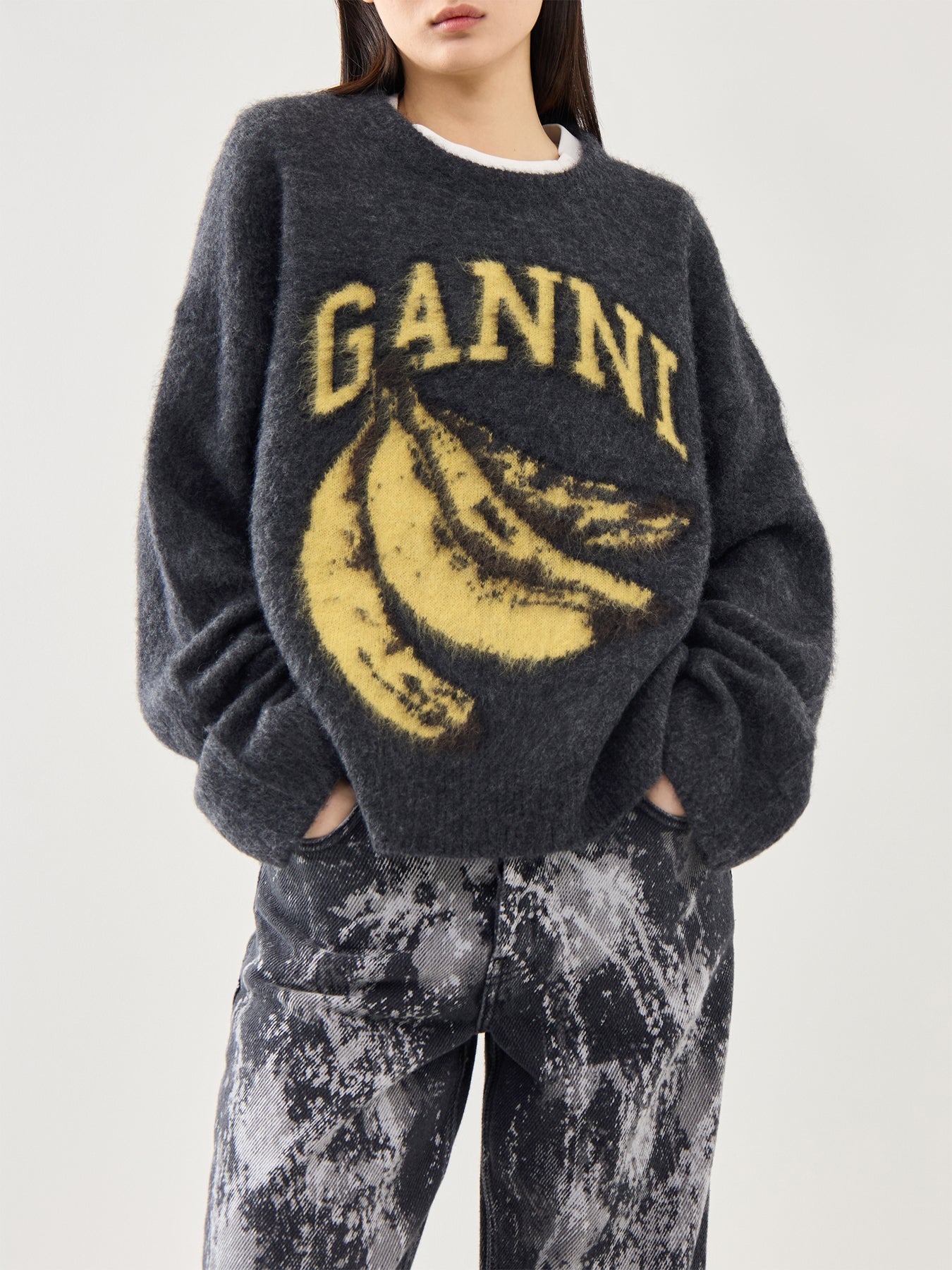 Fine Brushed Alpaca Banana Oversized O-Neck