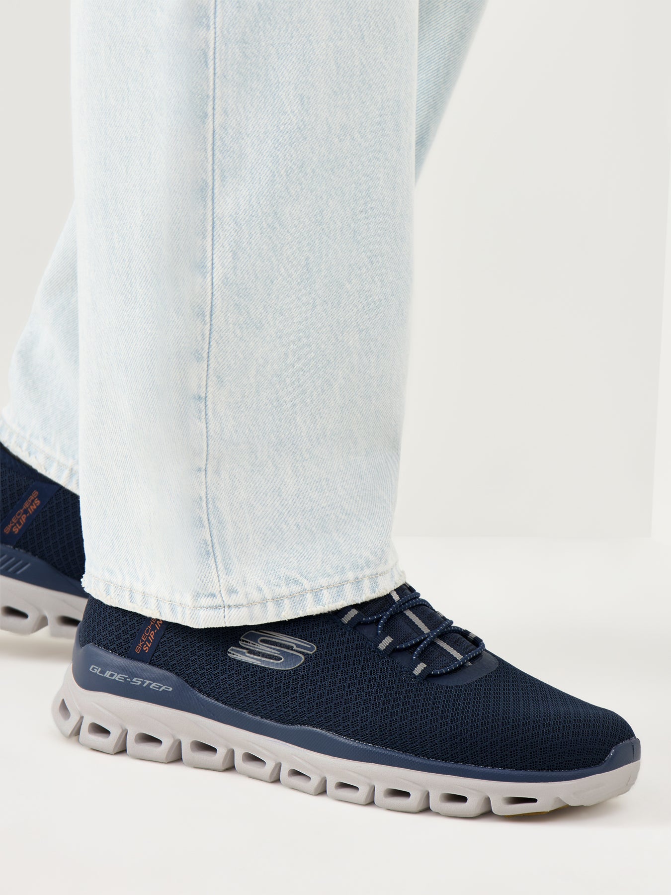 Navy Glide-Step Noxus Trainers