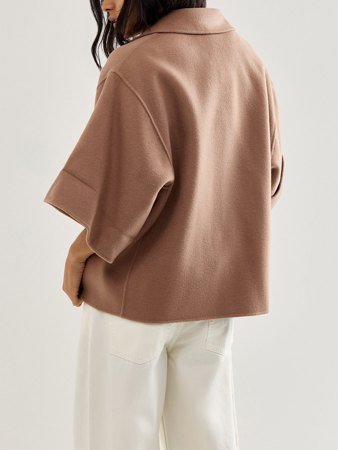 Weekend Pera Short Sleeve Coat