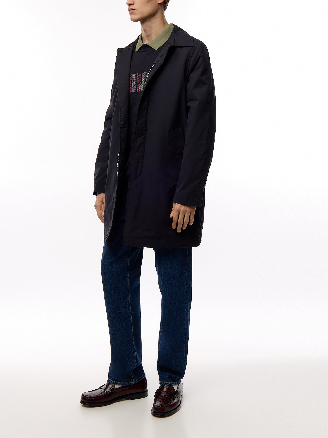 Pocket Stitching Relaxed Fit Jean