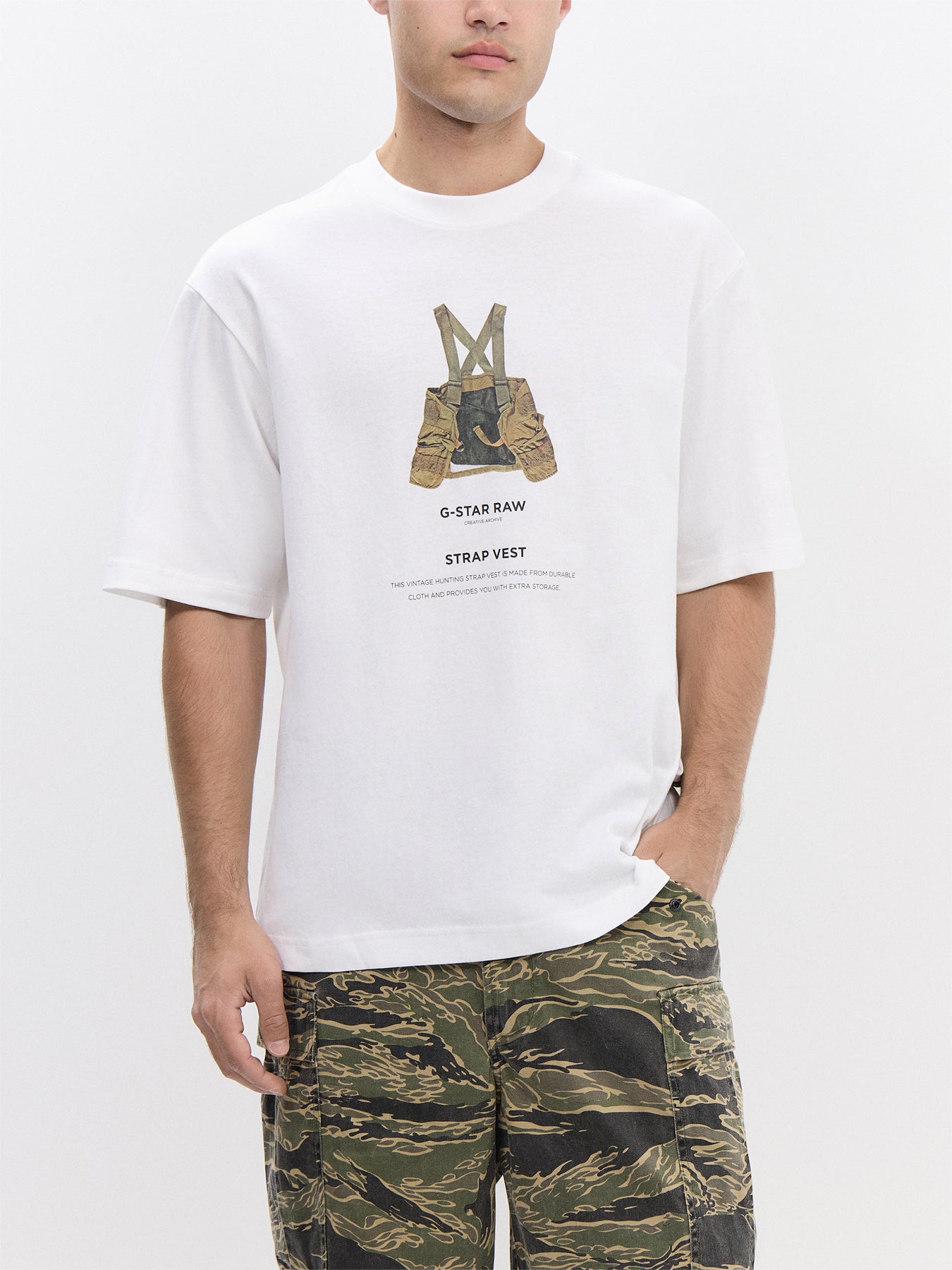 Archive Print Boxy R Tee