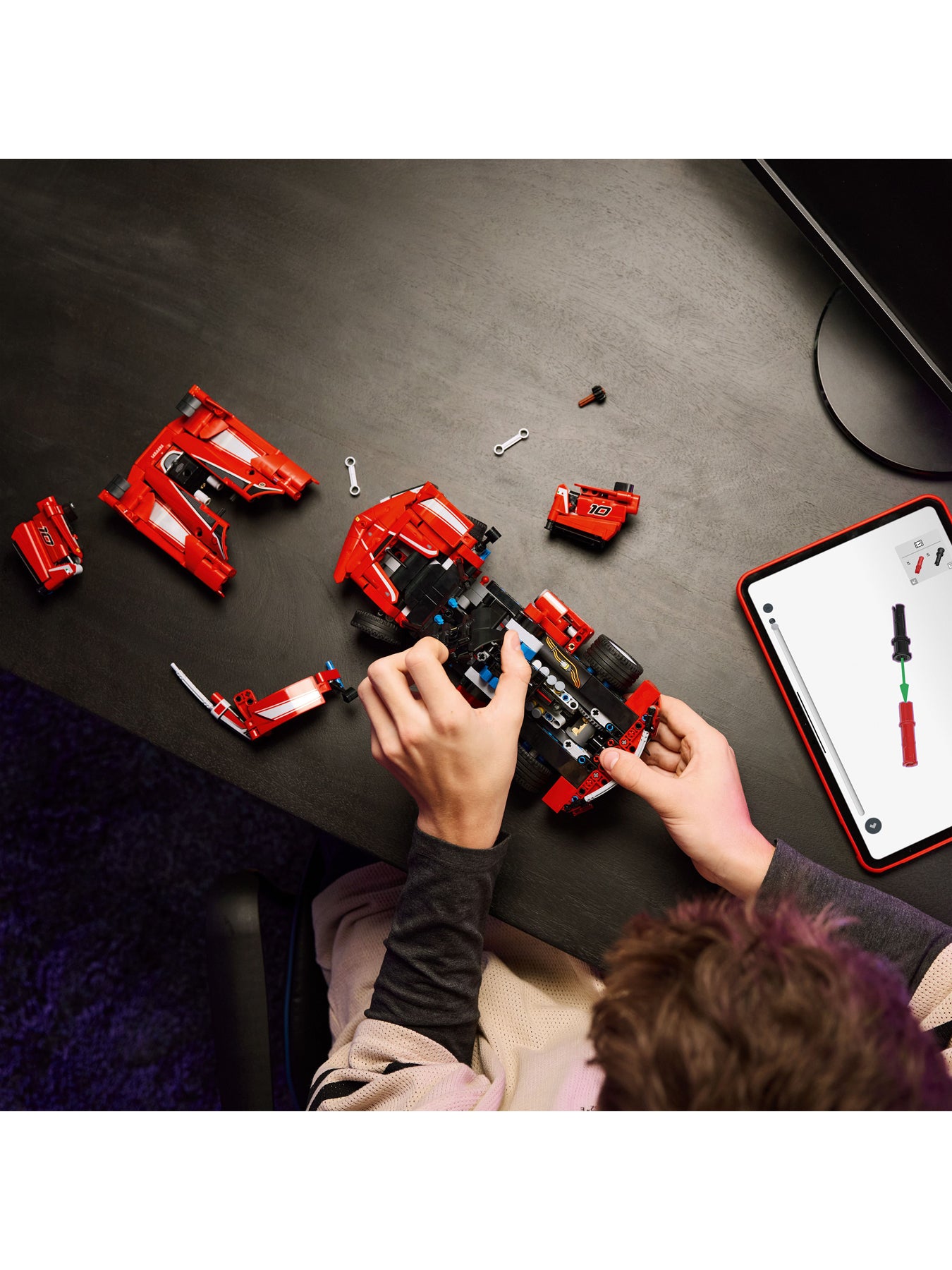 LEGO Technic Ferrari FXX K Race Car Toy 42212