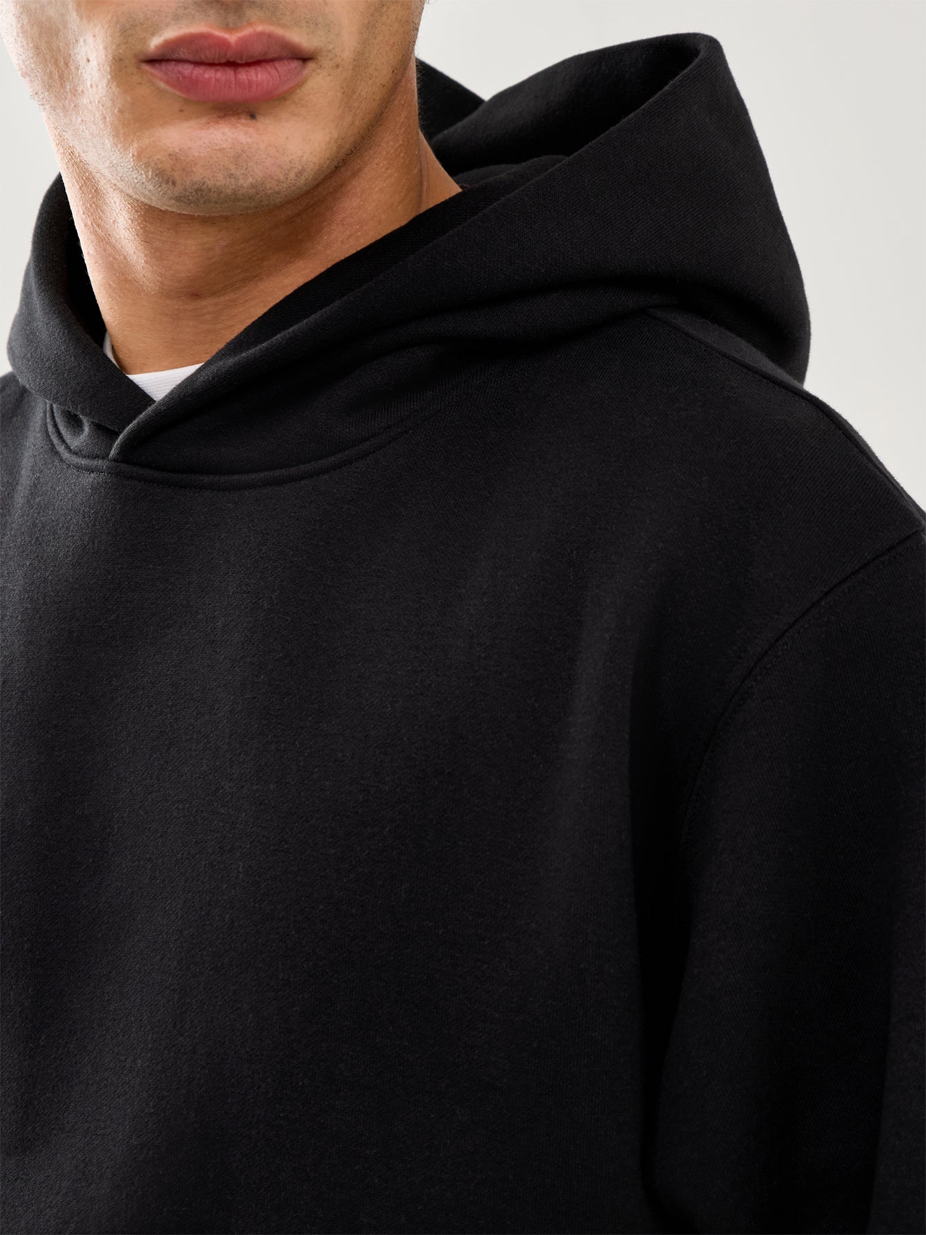Urban Edge Sweat Hoodie Black