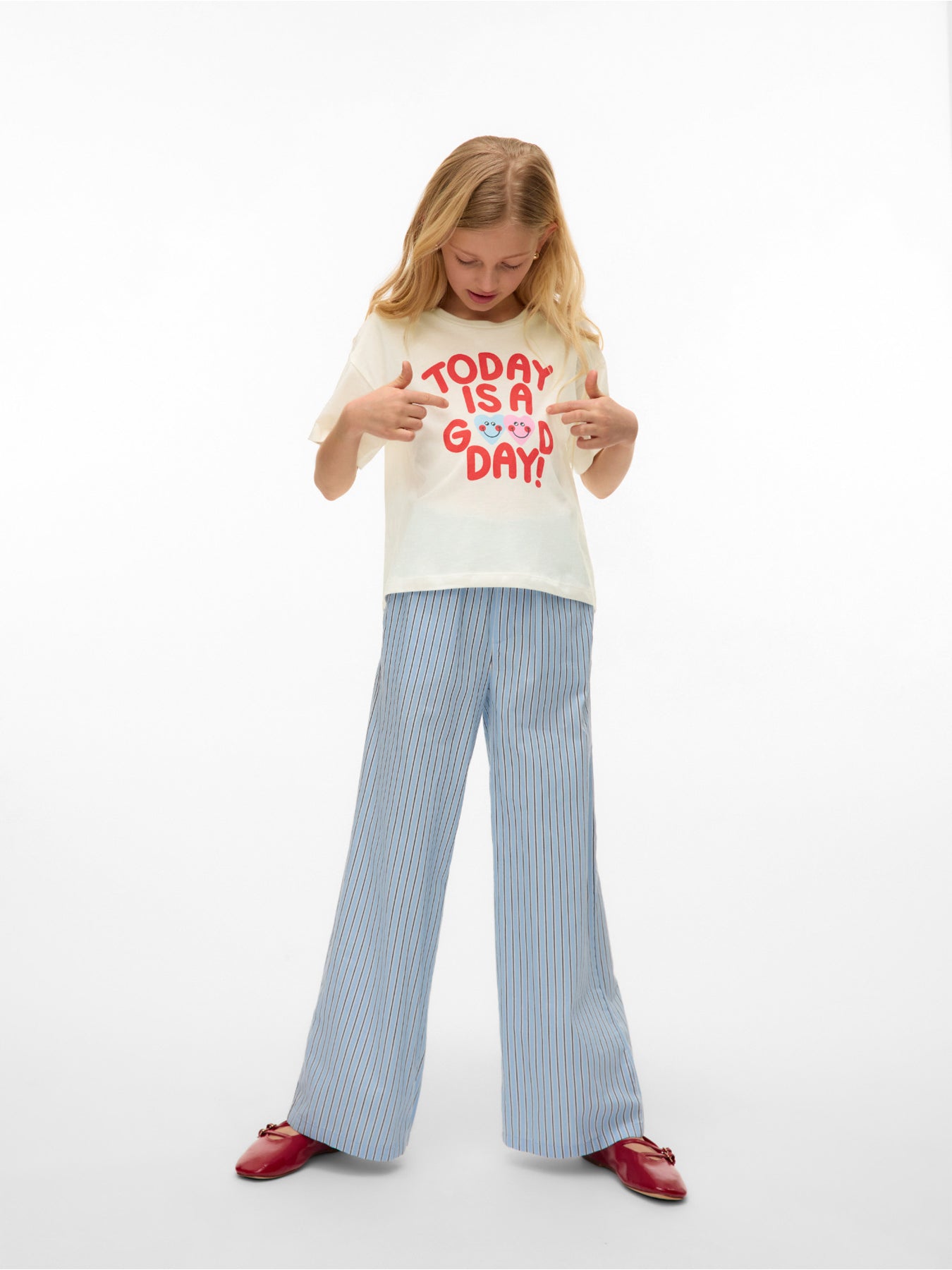 Feel Cropped T-Shirt Snow White