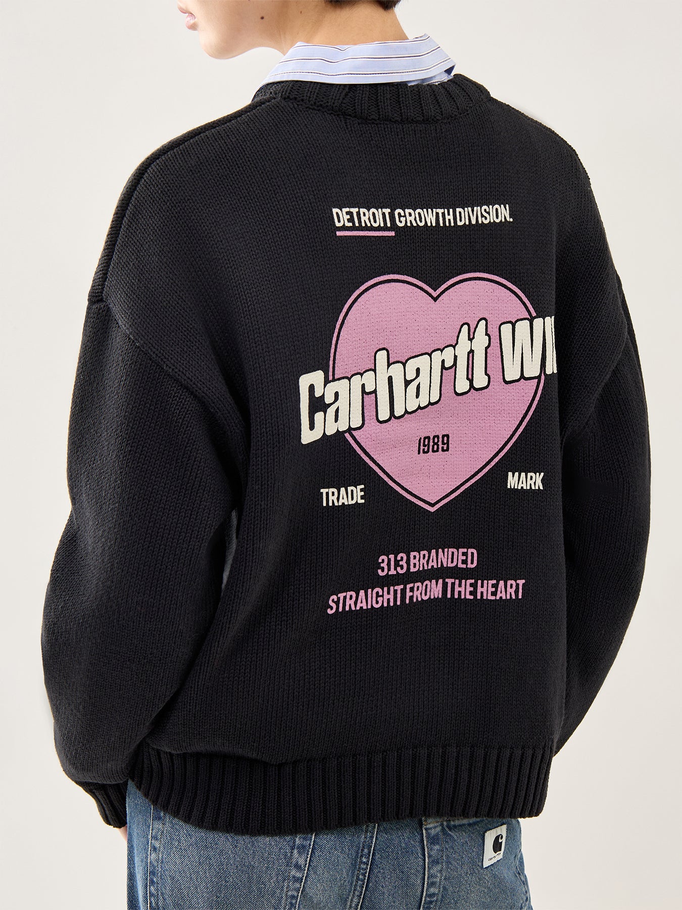 Growth Sweater Black