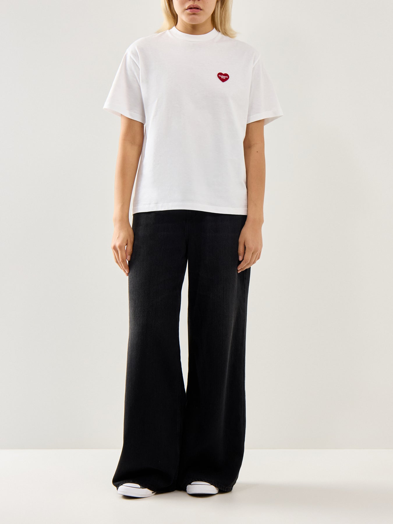 Short Sleeve Heart Patch T-Shirt White