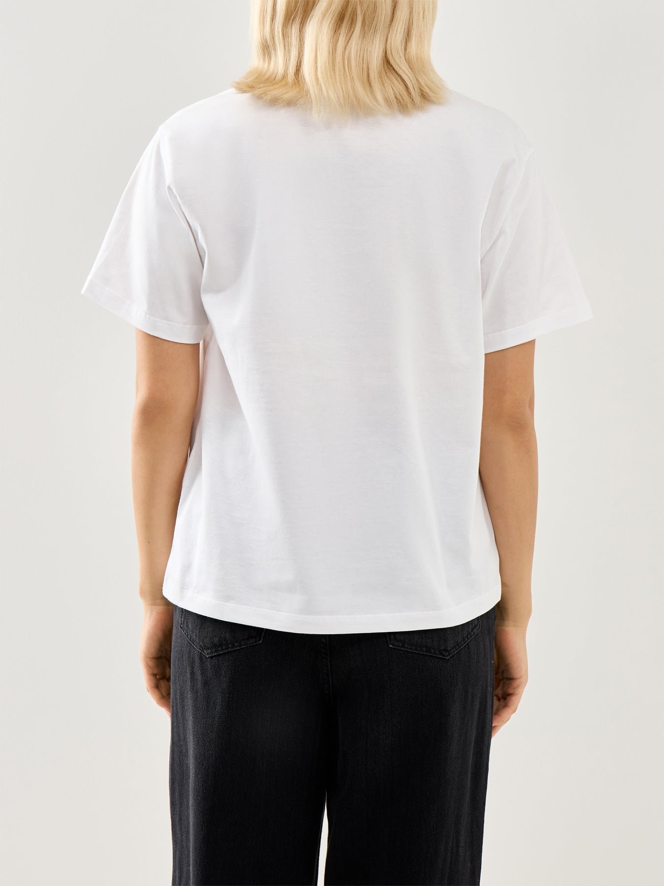 Short Sleeve Heart Patch T-Shirt White